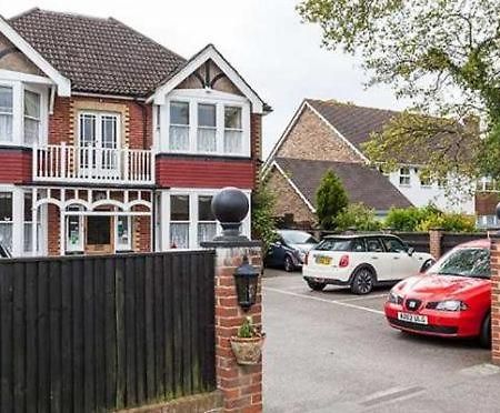 Gable End Guest House Horley Exterior foto